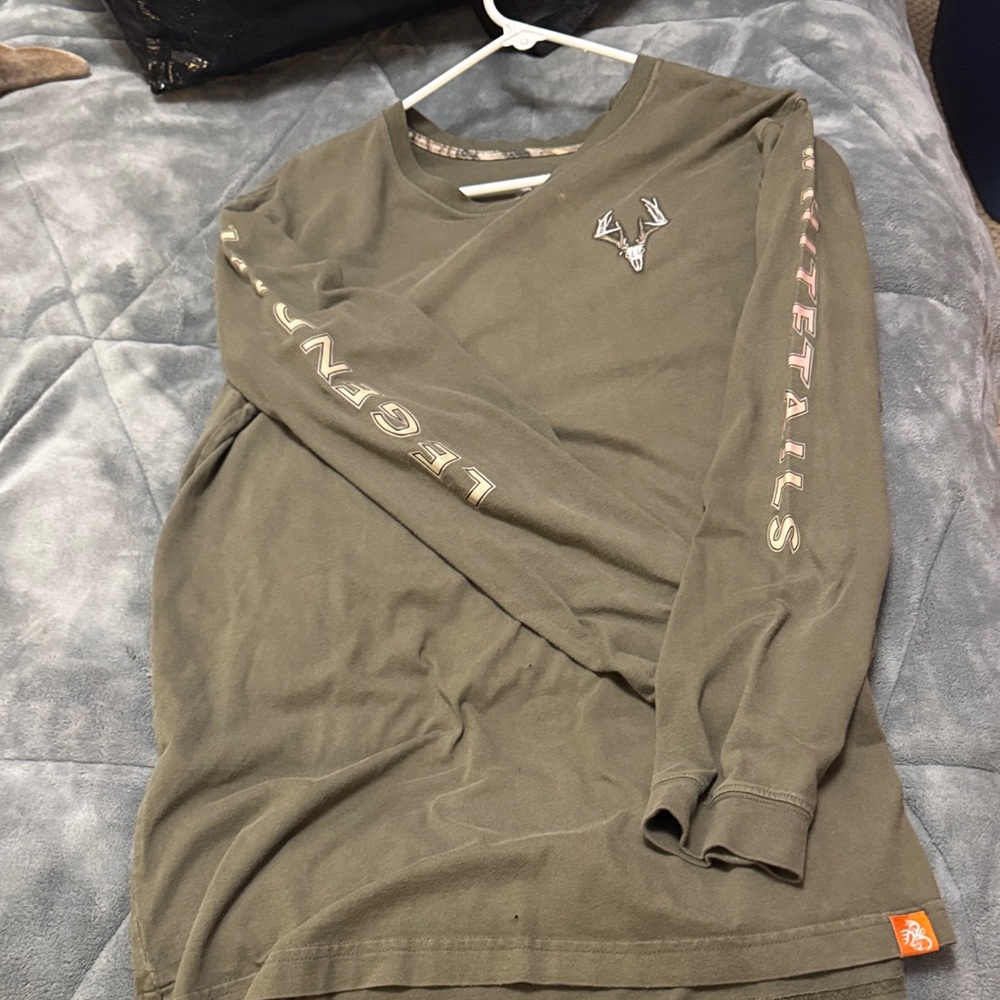 Legendary Whitetails Men's Olive Long Sleeve Tee